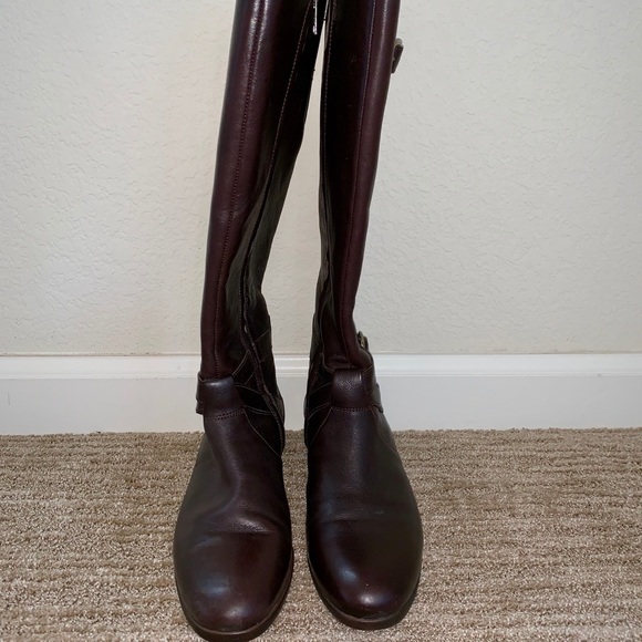 UGG Beryl Wool Lined Wide Calf Boot LIKE NEW - Picture 2 of 7